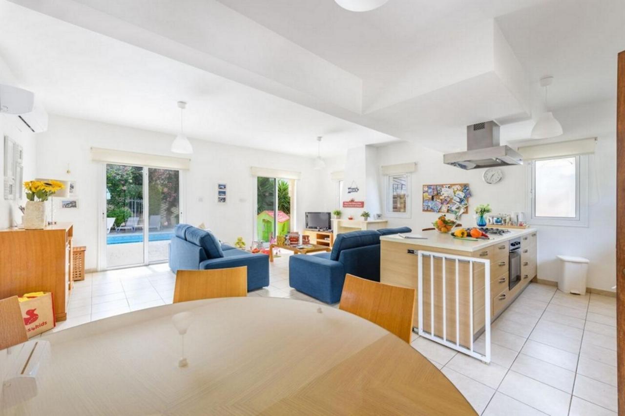 Protaras Villa Athamas Blue 外观 照片